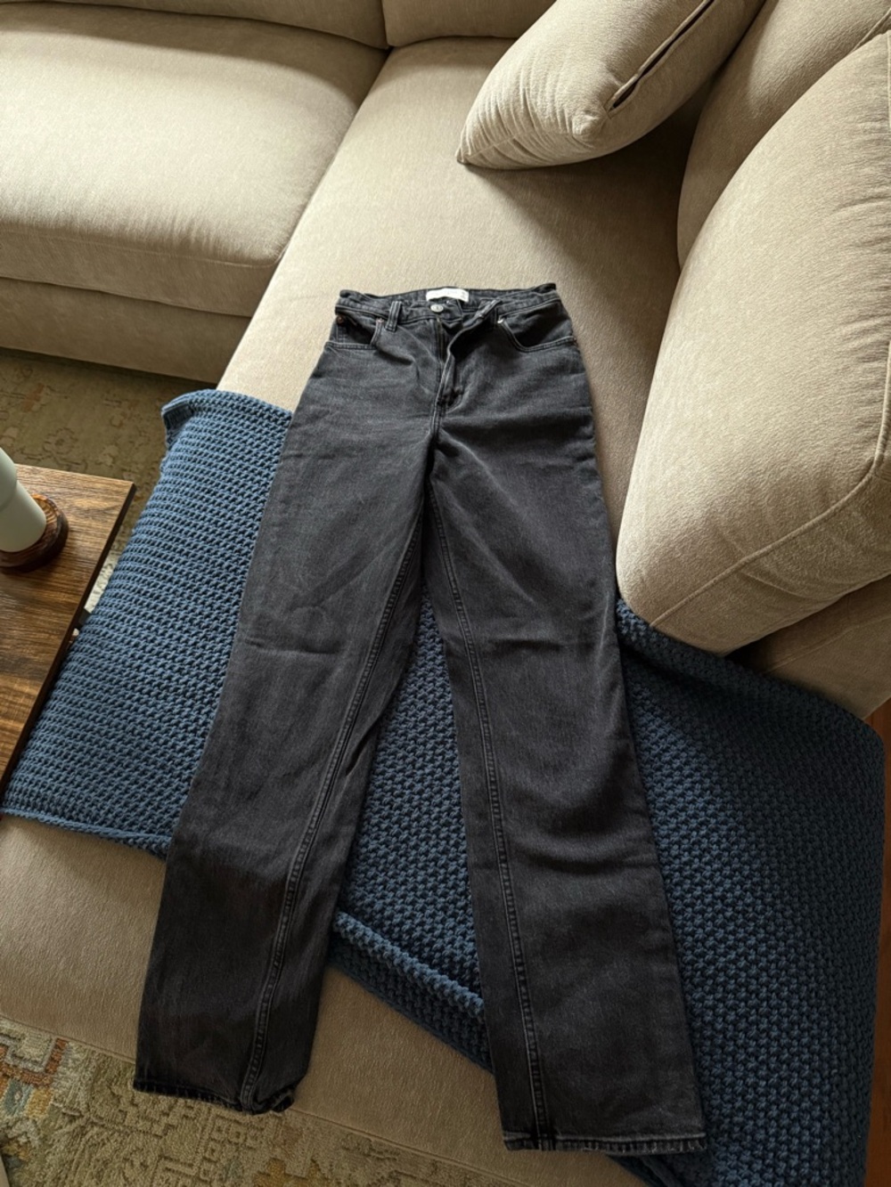 Abercrombie & Fitch Black High-Rise Straight Jeans